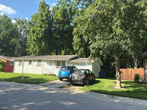 2nd image of 1732 W Jackson St