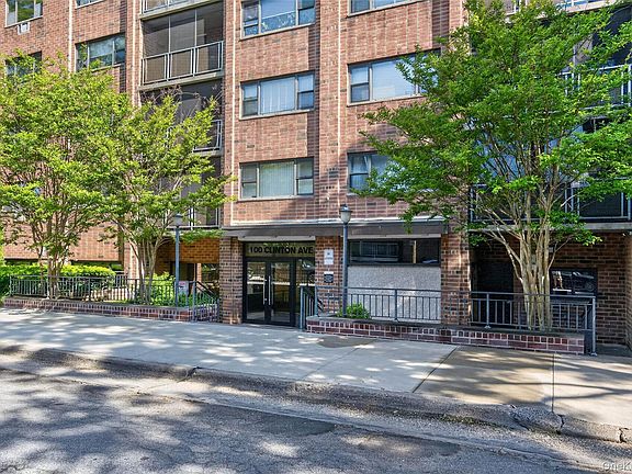 2nd image of 100 Clinton Avenue #2Y