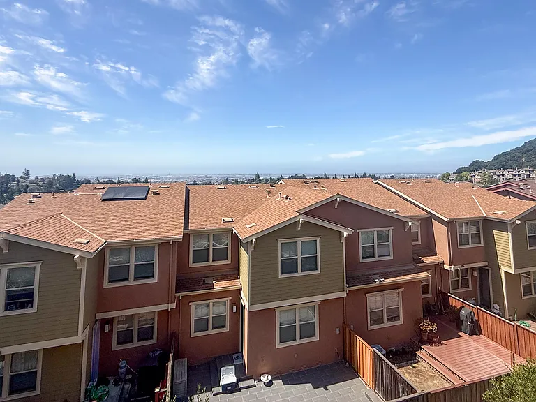 6491 Bayview Dr #1 — Photo 37