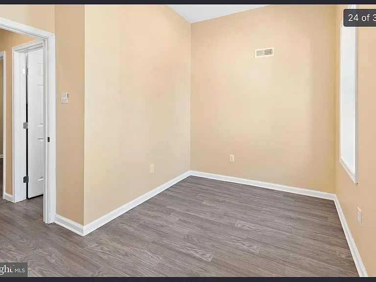 3045 N Carlisle St — Photo 16