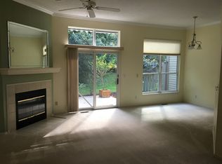 712 E Moss Creek Dr, Bloomington, IN 47401