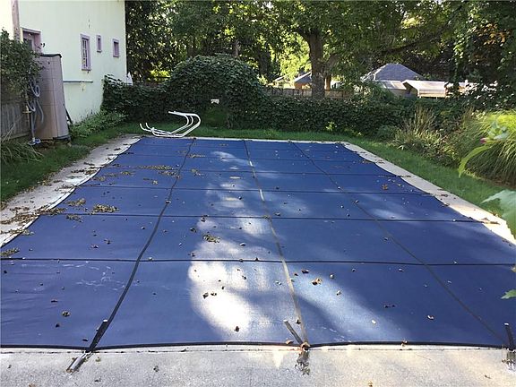 3rd image of 19 W Academy St