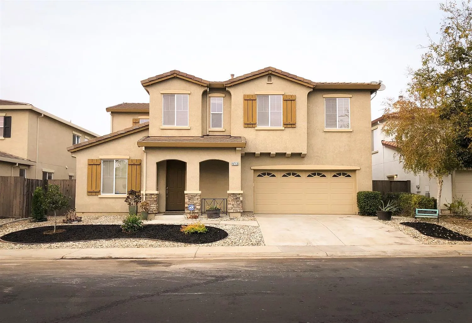 6713 Rio Tejo Way photo 1