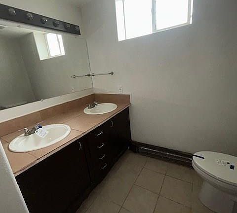 3rd image of 3200 Langdon Rd