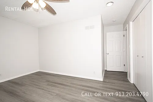7800 Noland Rd — Photo 19