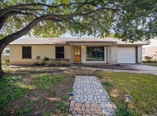 3407 Kirby Dr, Kirby, TX 78219