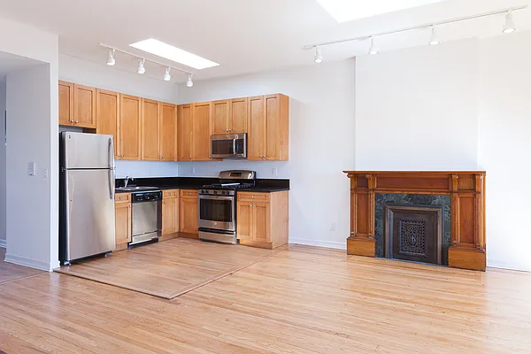 Rented by Berman Realty | media 10