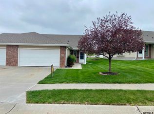 1836 N 176th Plz, Omaha, NE 68118