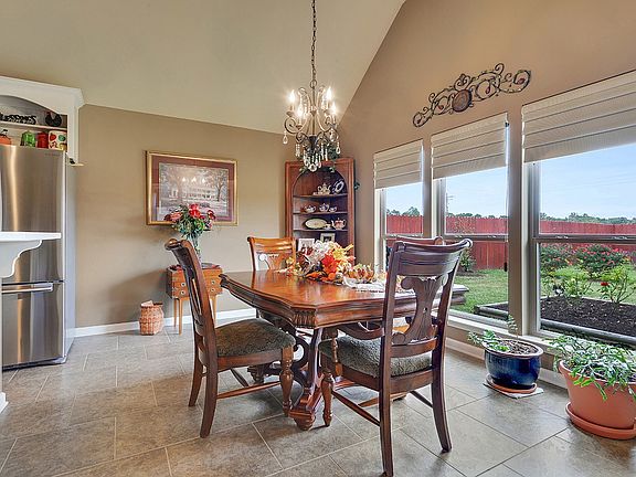 3rd image of 15013 Cross Gate Dr