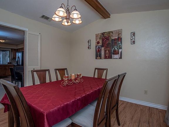 3rd image of 4934 Willowhaven Cir