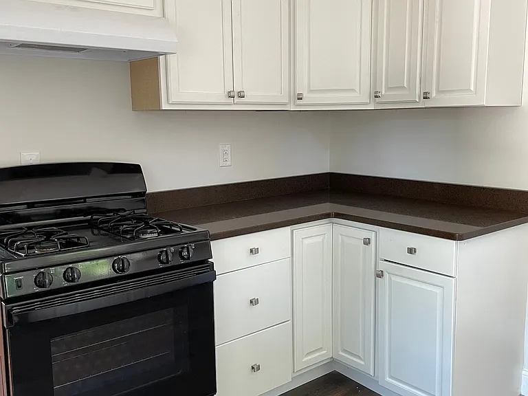 183 Lamson St #2 — Photo 3