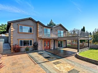 18654 4th Ave SW, Normandy Park, WA 98166