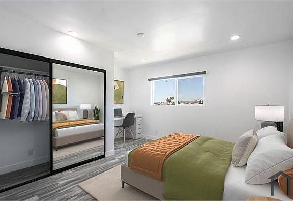4th image of 451 Coronado Ter APT 3