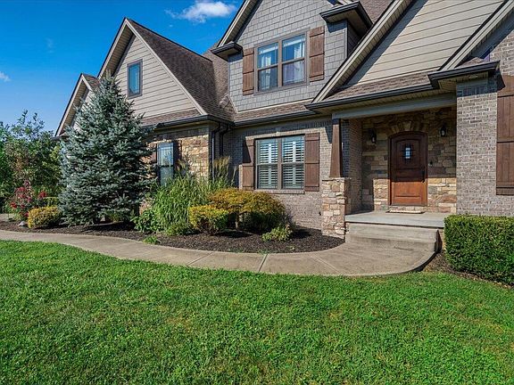 2nd image of 103 Hidden Meadow Ln