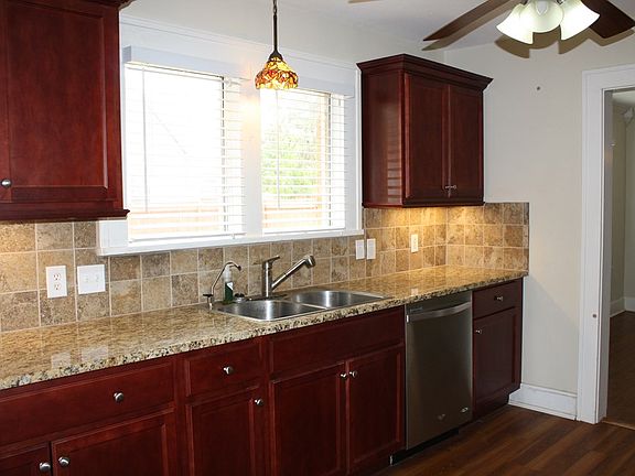 5th image of 1501 College Ave