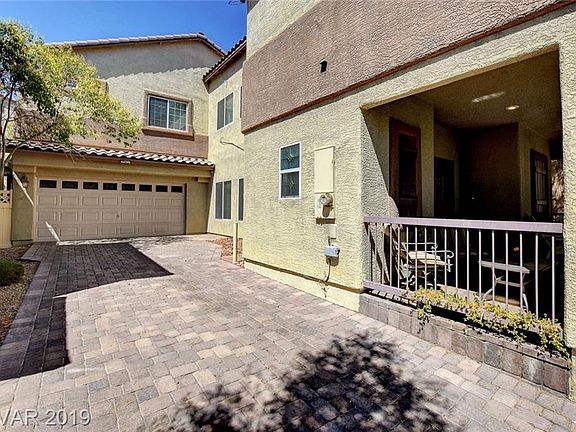 2nd image of 8397 Teton Crest Pl