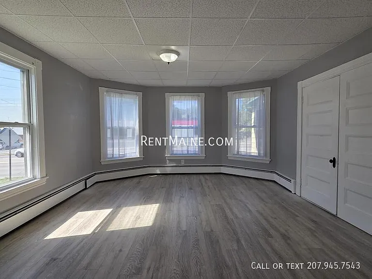 131 College Ave #1 — Photo 6