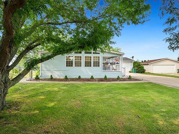 2nd image of 8524 Summerwood Dr