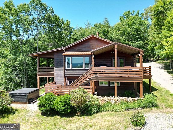 3rd image of 32 Ivey Ridge Rd #1600303