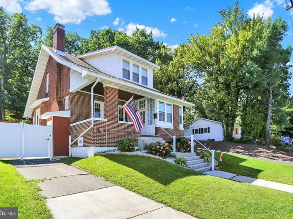 2305 W Market St, Pottsville, PA 17901