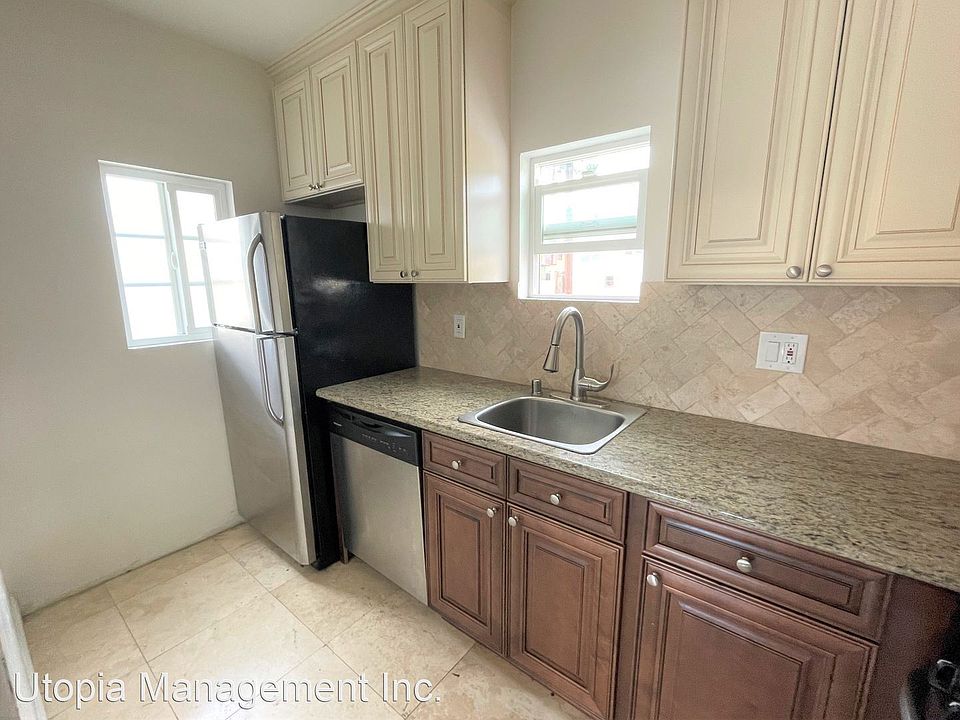 1st image of 3969 Hamilton St