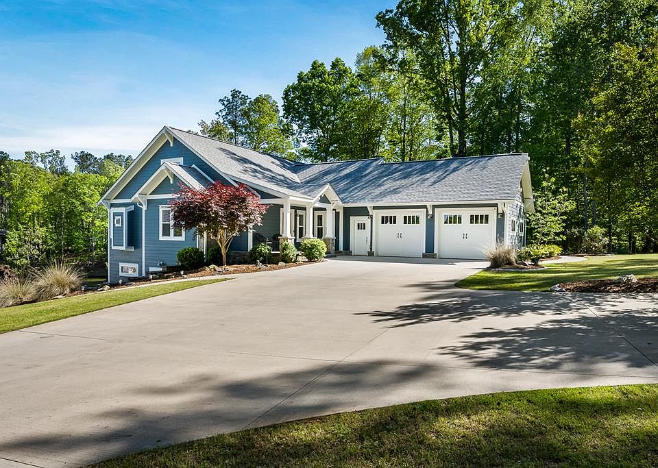 1st image of 106/104 Placid View Ct