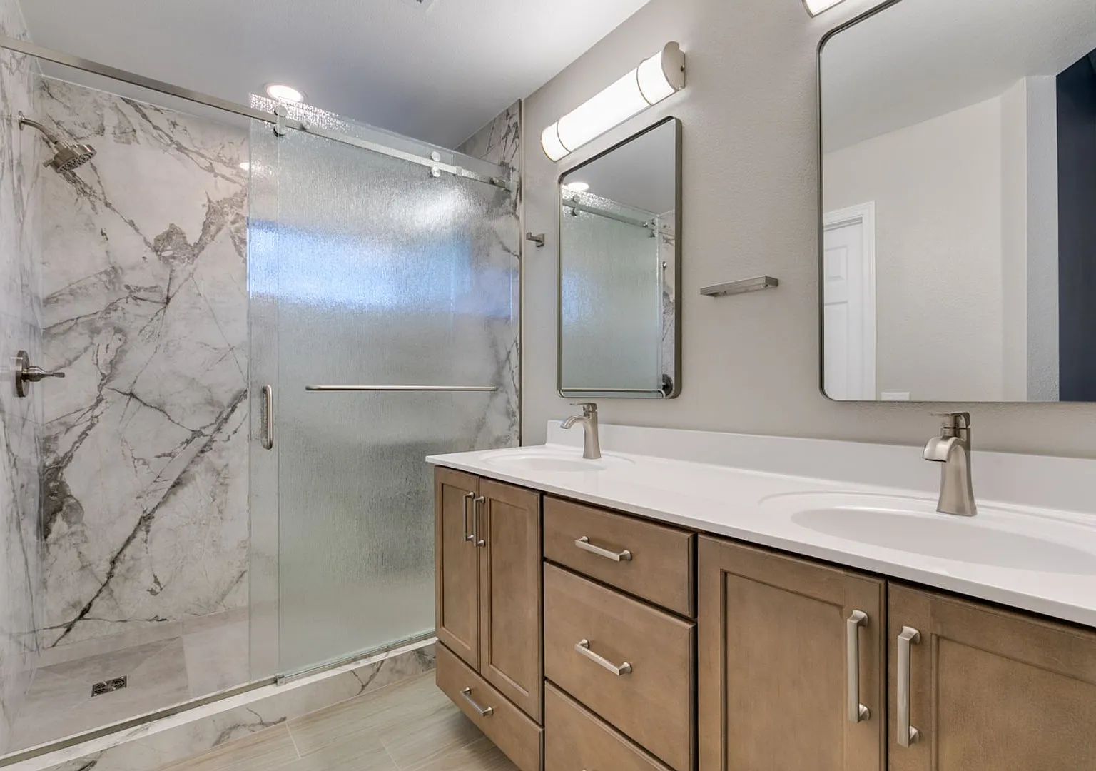 Fully Remodeled Corner-Lot Home with Dual Primary Suites & Private Patio — Photo 4