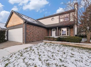1563 Colony Dr, Rochester Hills, MI 48307