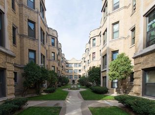 4054 N Sheridan Rd, Chicago, IL 60613