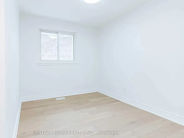 47 Sherwood Forest Dr #MAIN — Photo 18