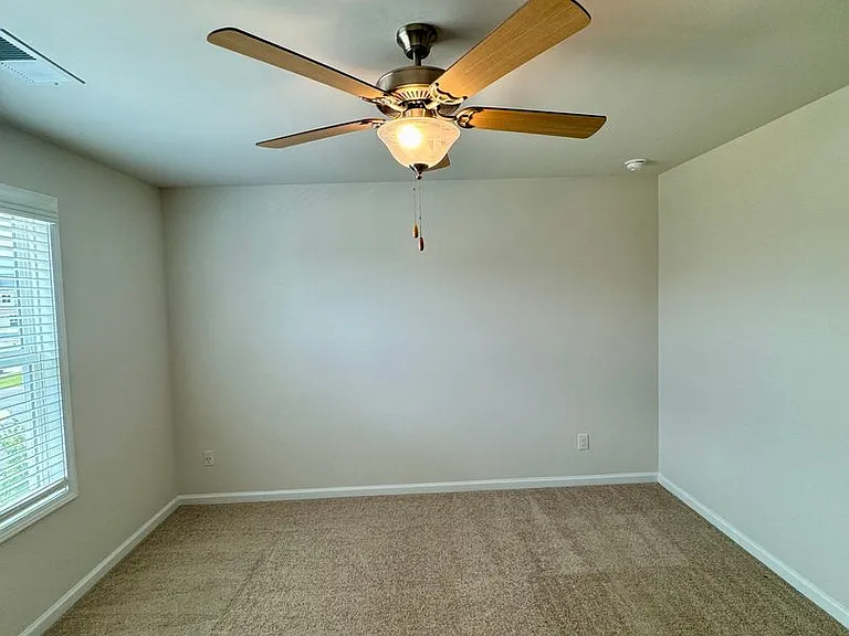 3794 Yorkshire Pl — Photo 12