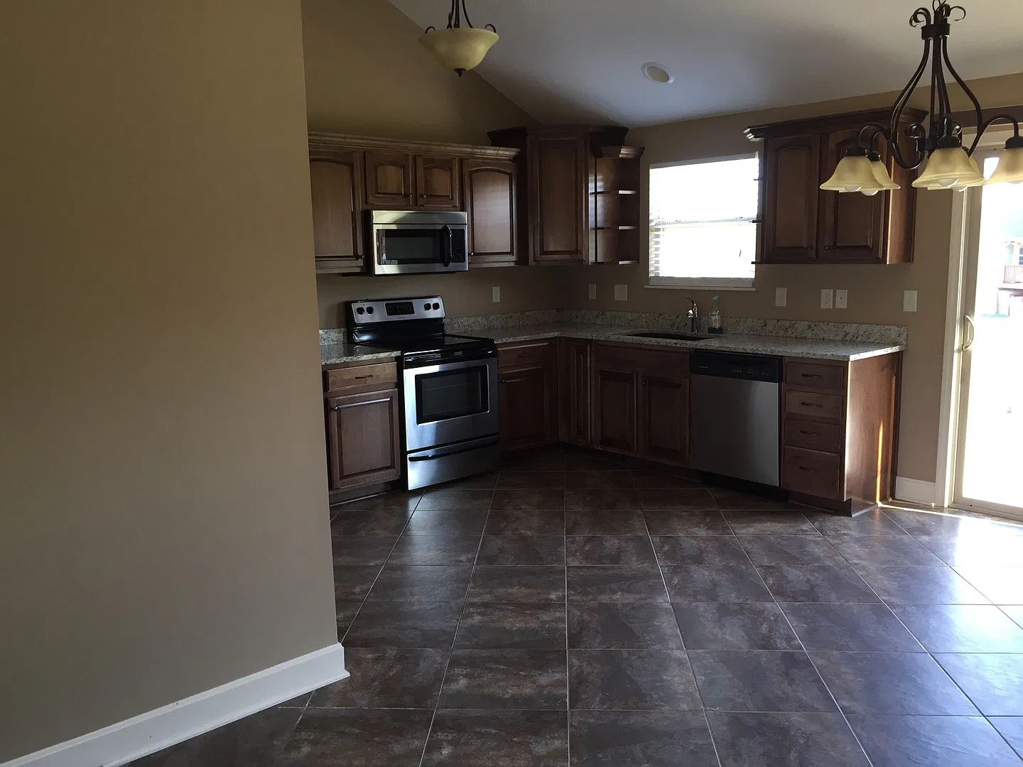 15750 NW Morgan Street — Photo 2