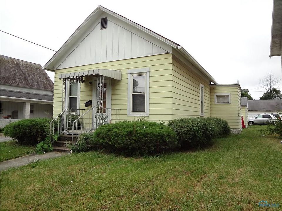 1st image of 423 S Poplar St