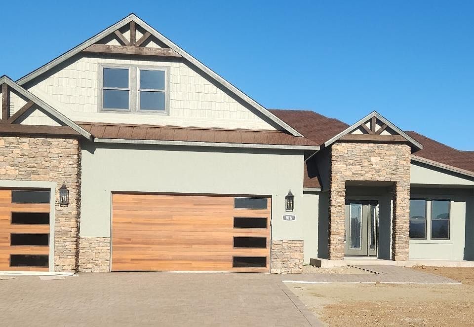 916 Holstein Ct, Gardnerville, NV 89460 Zillow