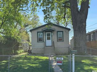708 E Moneta Ave, Peoria Heights, IL 61616
