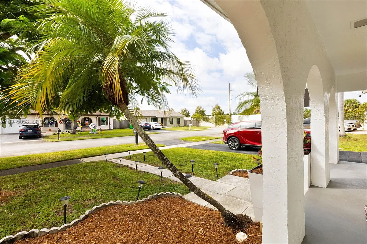 Building Photo - 11145 NW 27th St