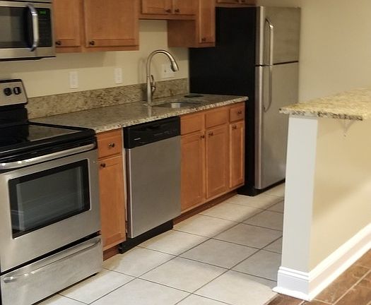 4th image of 1809 Belmont Rd NW #17