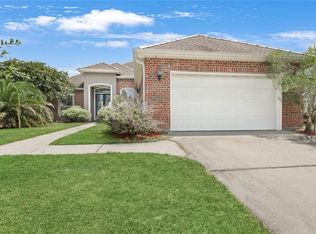 754 Lakeshore Village Dr, Slidell, LA 70461