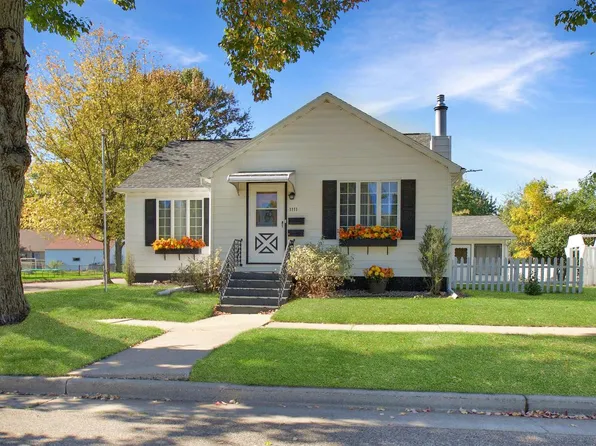 1111 10TH AVENUE NORTH, Wisconsin Rapids, WI 54495