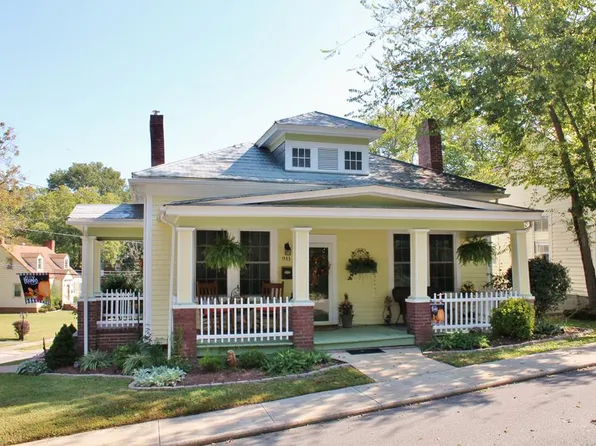 911 Traver Ave, South Boston, VA 24592