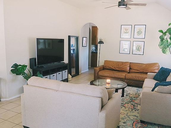 4th image of 10705 Casitas Dr