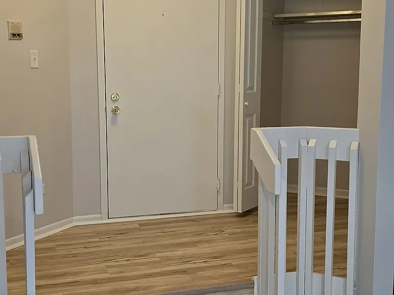 1721 Chesapeake Ln #1 — Photo 15
