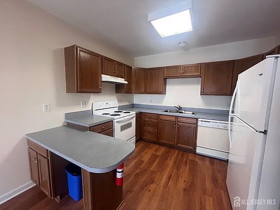 4th image of 100 John T O Leary Blvd Unit 308