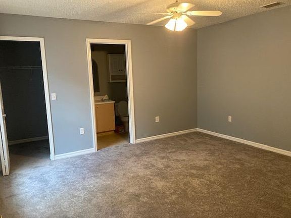 3rd image of 265 Lancaster Ave