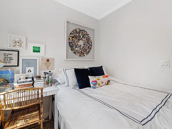5th image of 106 Greenwich Ave #3D