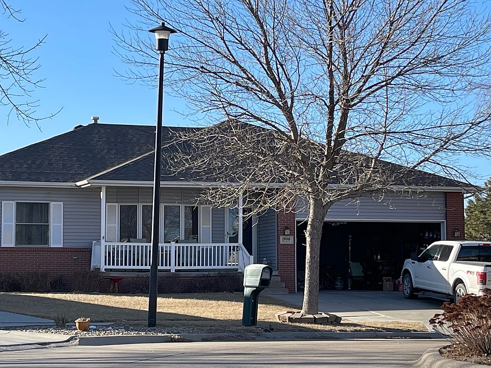 1st image of 1906 Gunnison Dr