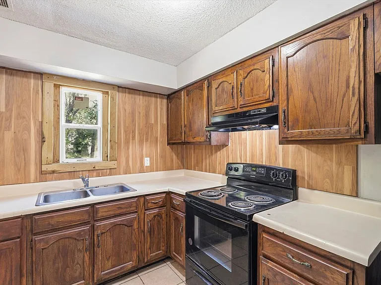 1803-1835 Cedar Heights Dr — Photo 43