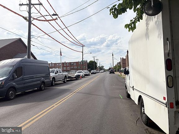 3rd image of 6600 Jackson St