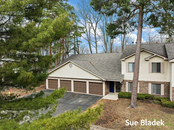 1114 Ambertrace Ln APT 2, Holland, MI 49424
