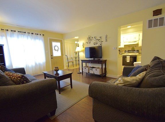 5th image of 4033 W Trafalgar Ln